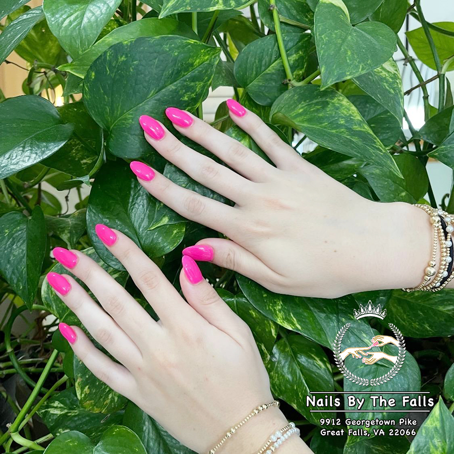 Nails By the Falls_13426